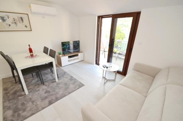 Nikola Lux Apartments Muo Εξωτερικό φωτογραφία