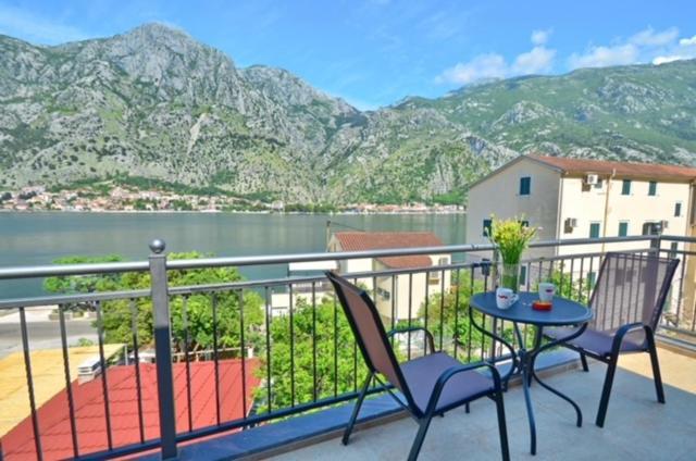 Nikola Lux Apartments Muo Εξωτερικό φωτογραφία
