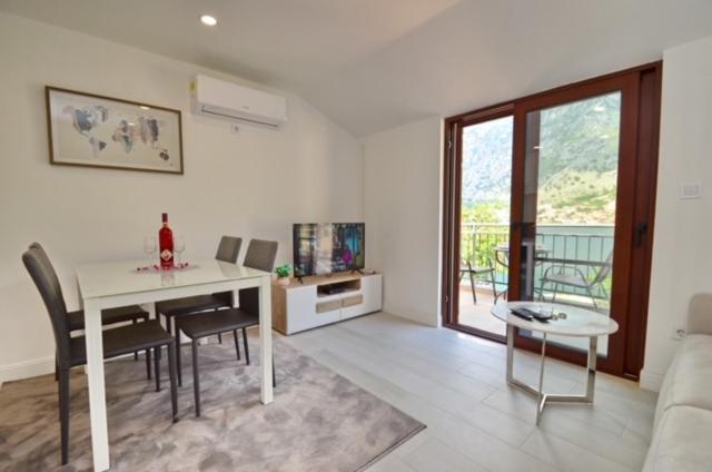 Nikola Lux Apartments Muo Εξωτερικό φωτογραφία